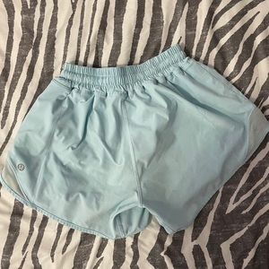 Lululemon Hotty Hot Shorts 4 in